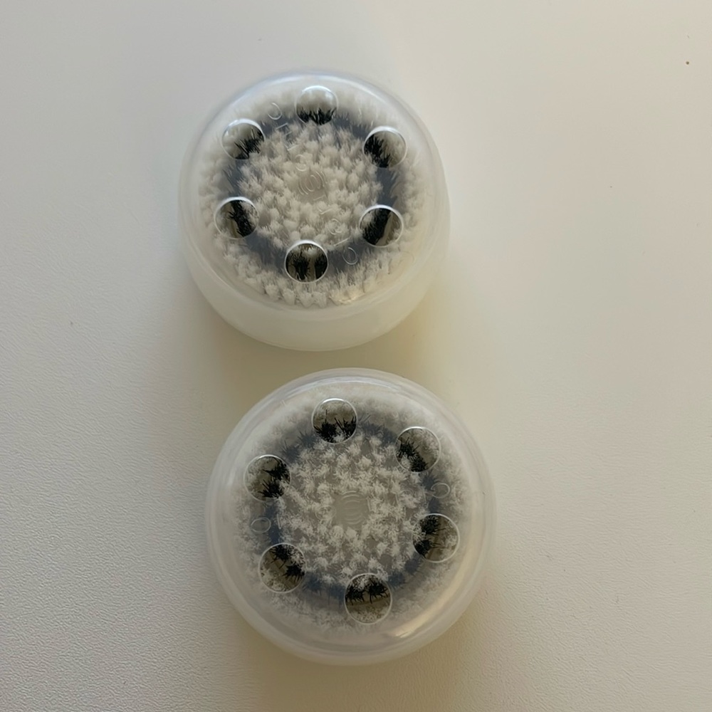 Clarisonic brush head 2x brand new